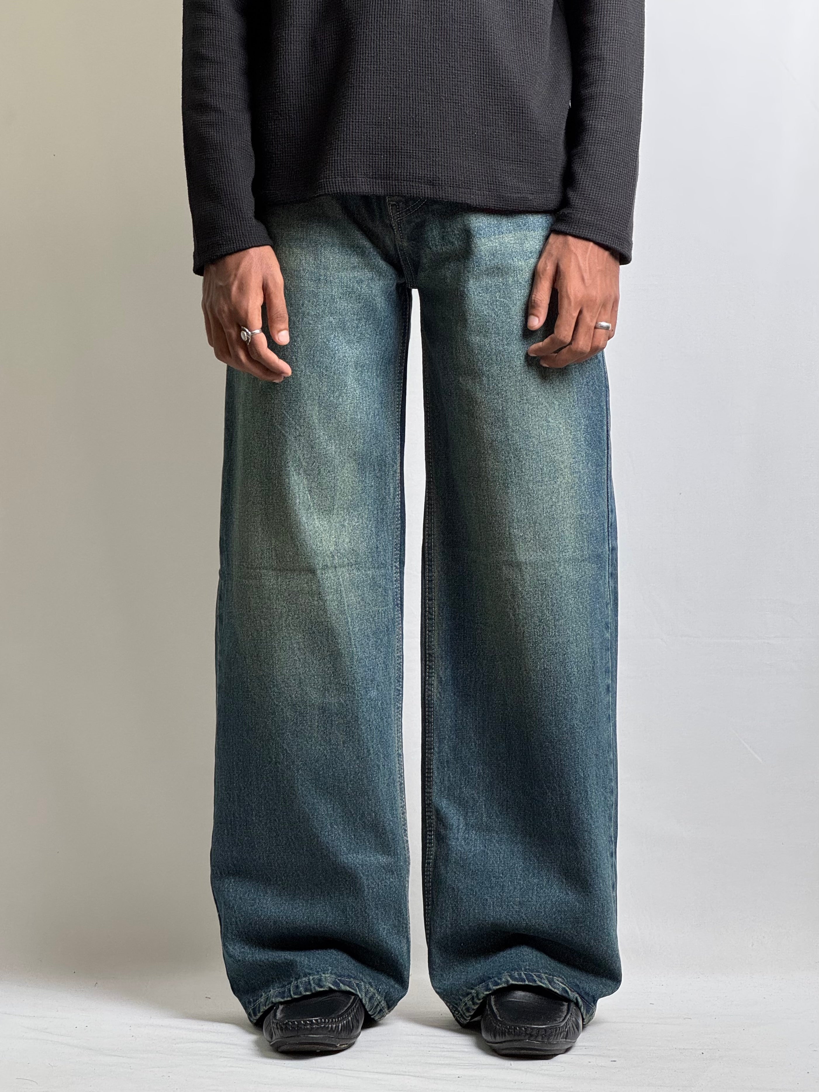 BAGGY