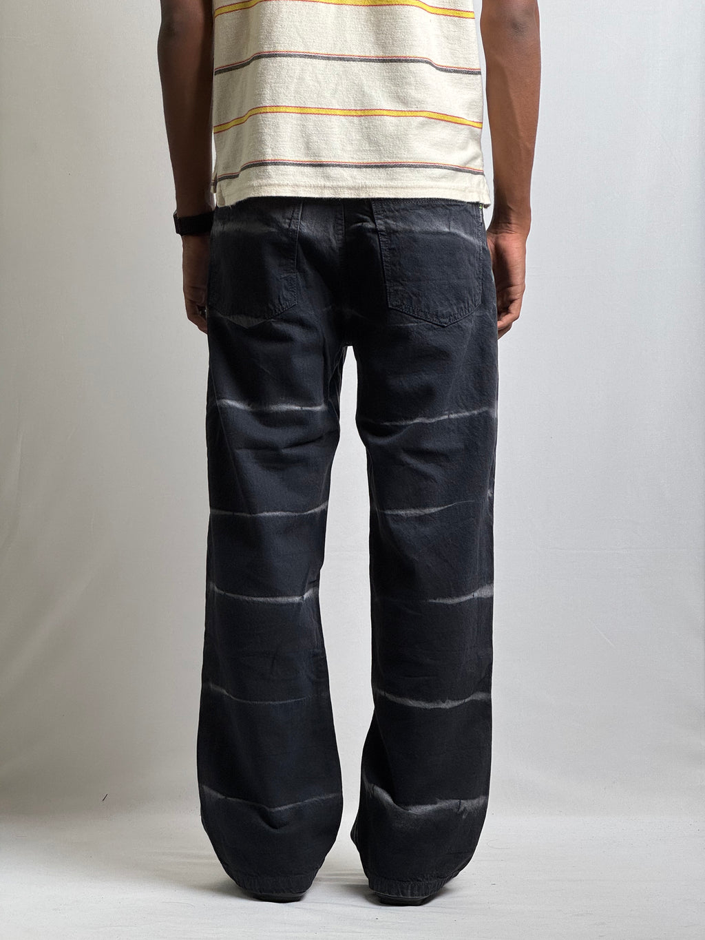BLACK LINED BAGGY