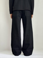 JET BLACK WIDE