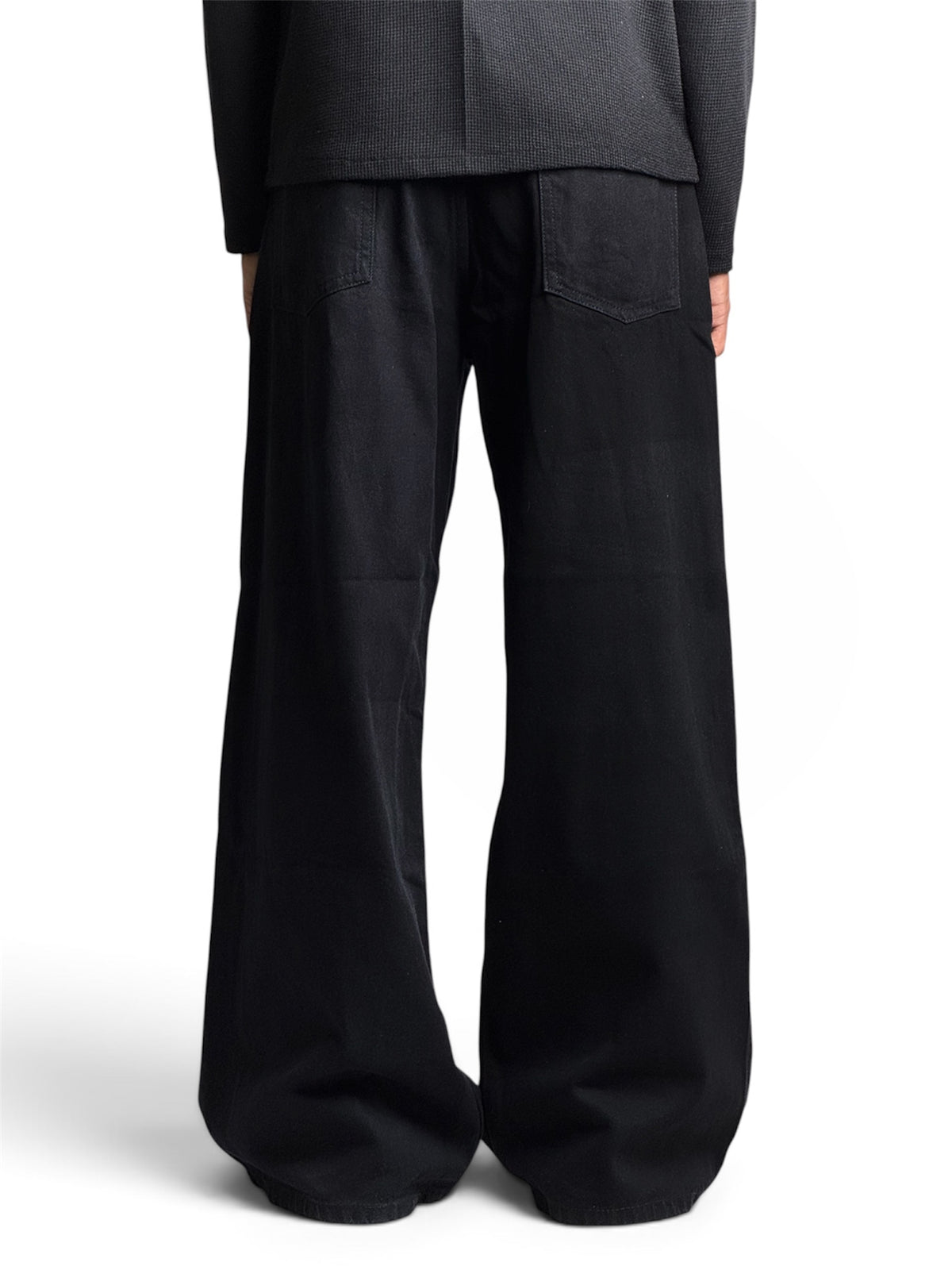 JET BLACK WIDE