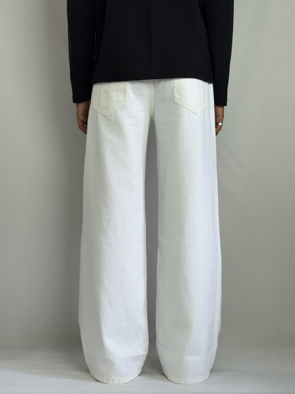PURE WHITE BAGGY