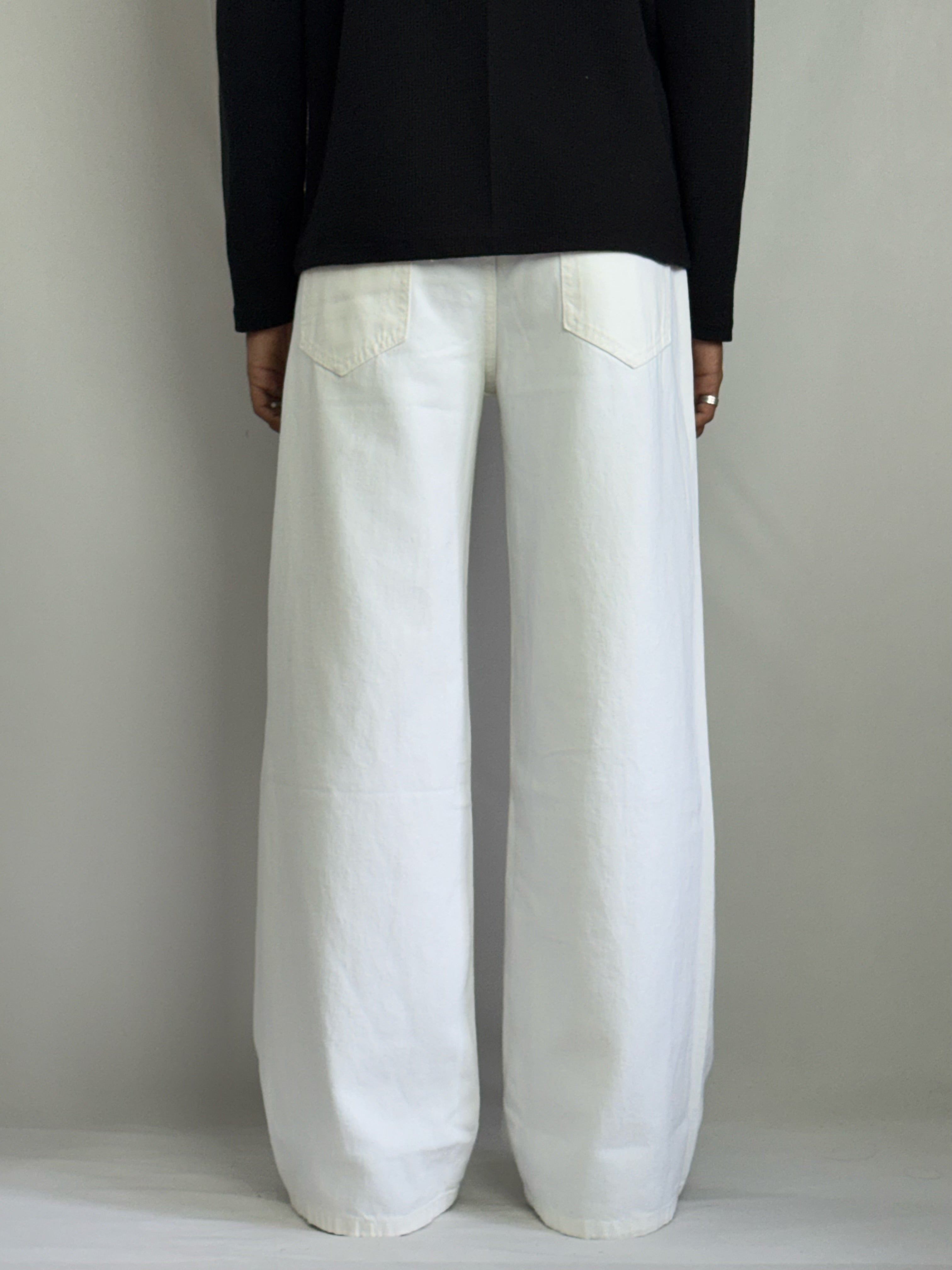PURE WHITE BAGGY