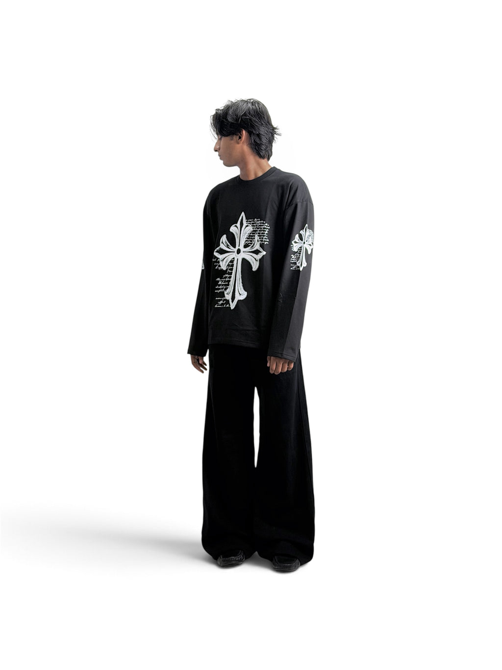 BLACK RELIC LONGSLEEVE
