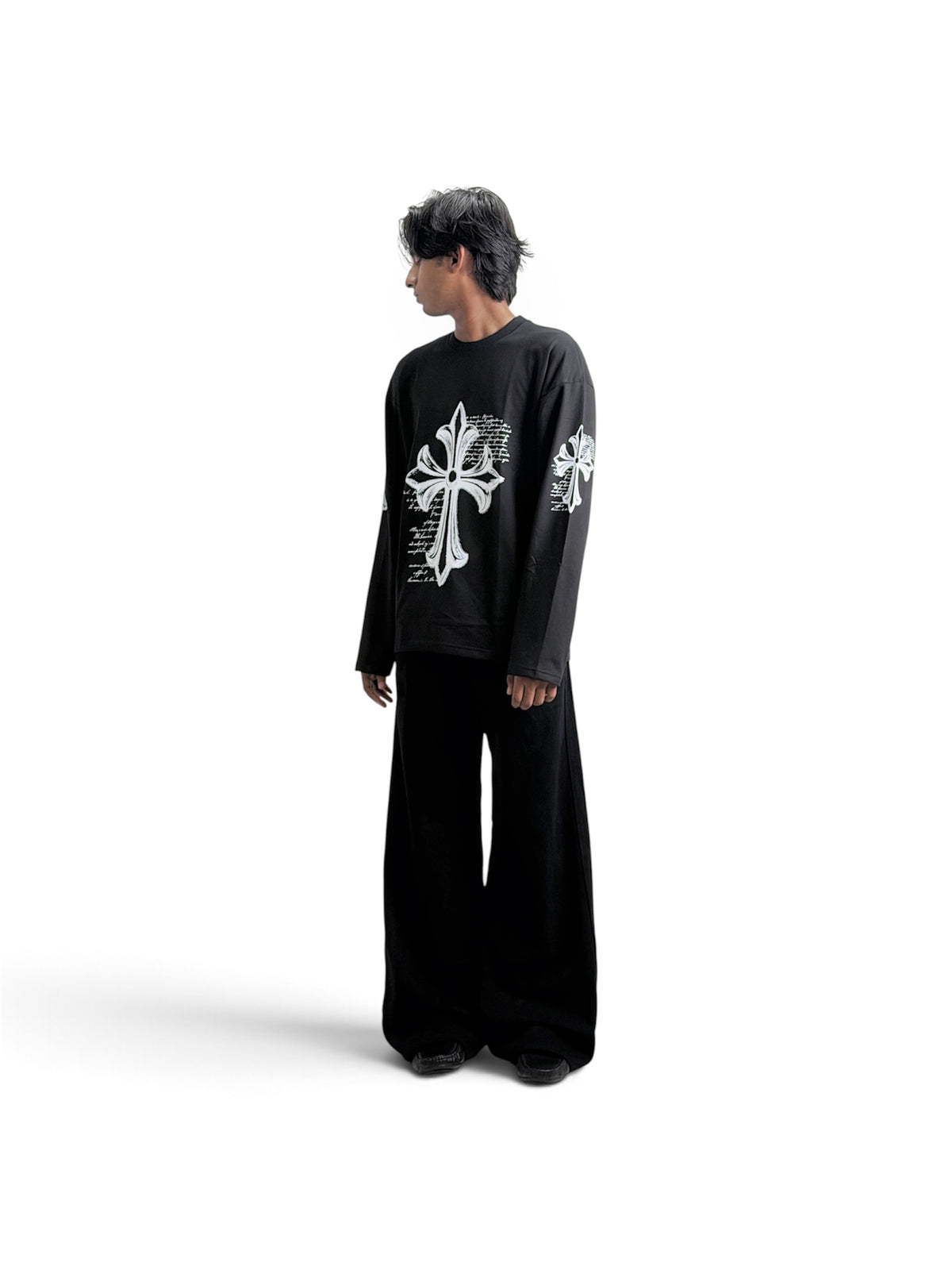 BLACK RELIC LONGSLEEVE
