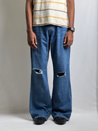 BLUE DISTRESSED BAGGY