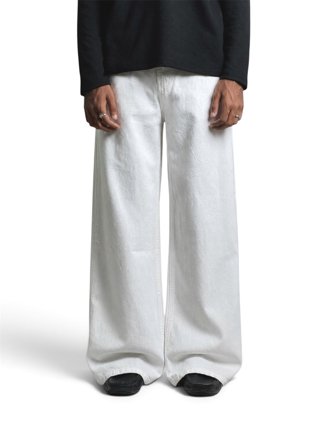 LUNAR WHITE WIDE